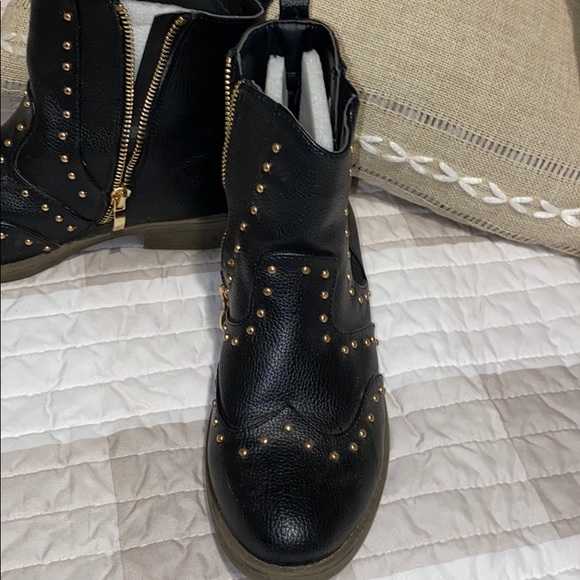 Booties - Picture 2 of 3